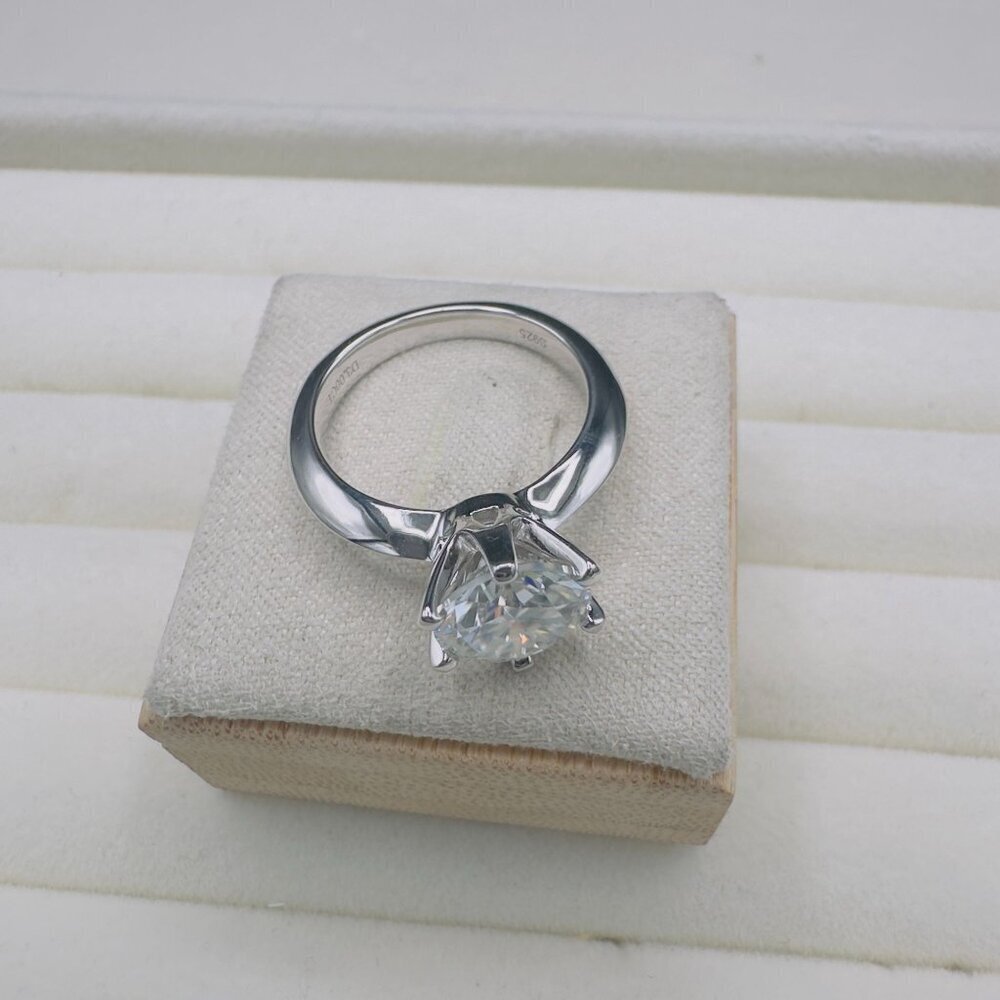 Moissanite Solitaire Engagement Ring 3.0Ct 9Mm Size 7 GRA Certified - Picture 11 of 12